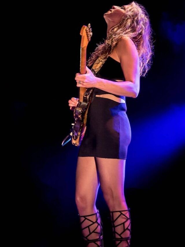 9 GIRL GUITARISTS THAT SHOOK THE WORLD