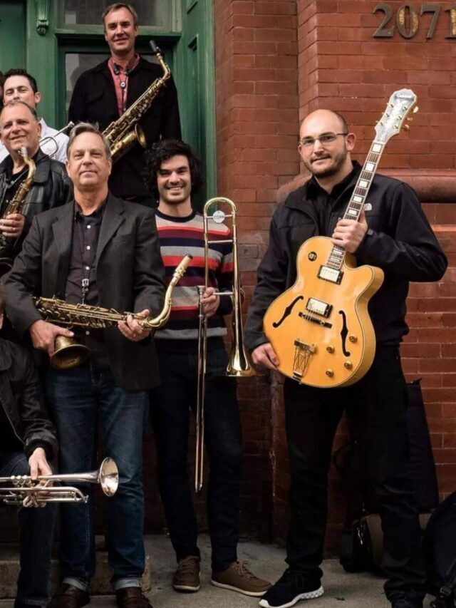 TOP 10 GUITAR LESSONS IN USA FOR BEGINNERS