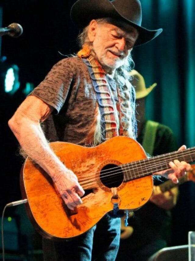 9 Facts You Must Know About Willie Nelson’s Guitar – Trigger
