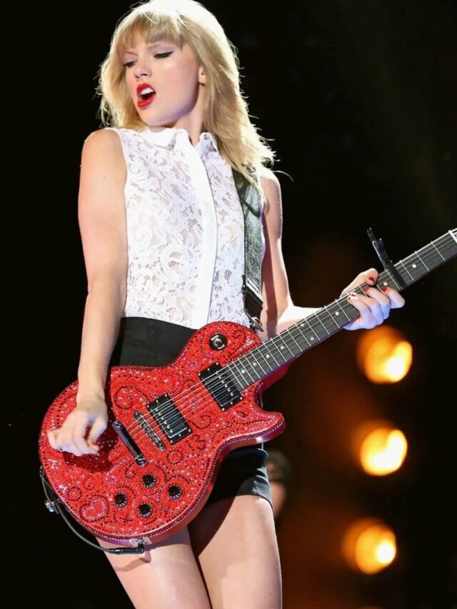 Taylor Swift Boyfriends: Taylor Swift’s Relationships