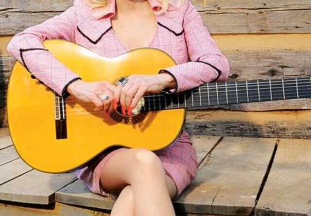 Dolly Parton 7