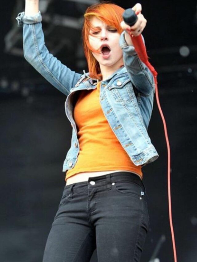 Hayley Williams Height, Age, Net Worth, Measurements