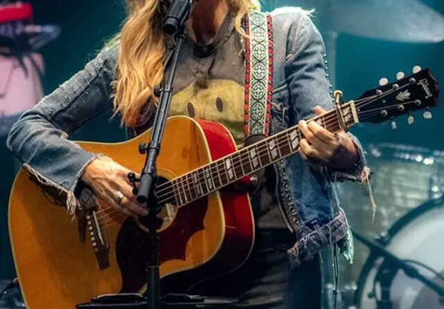 Sheryl Crow Net Worth 3