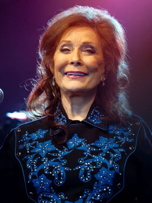 What caused Loretta Lynn’s death in her sleep?